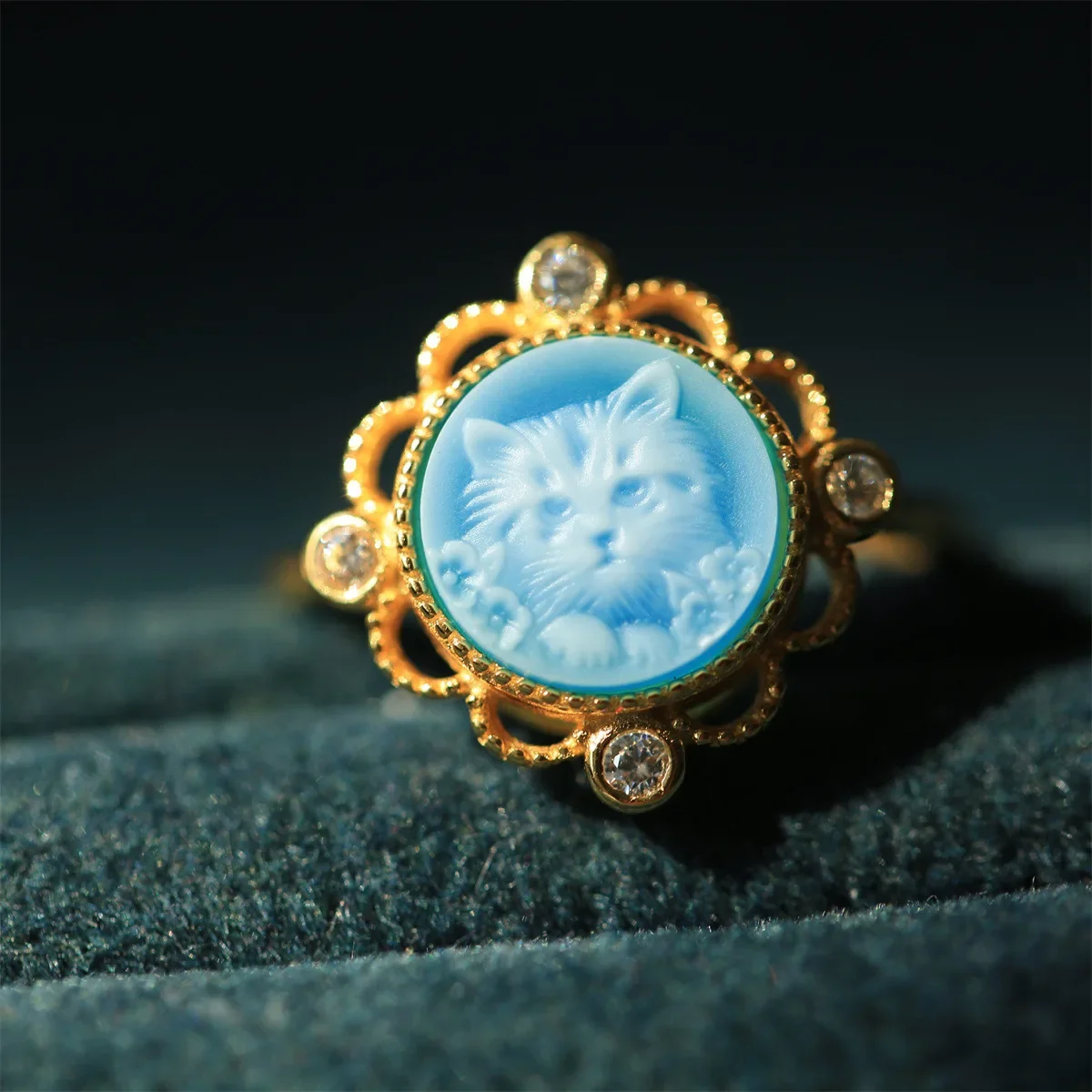 

S925 Silver Sterling Silver Inlaid Agate Camio Relief Cat Ring