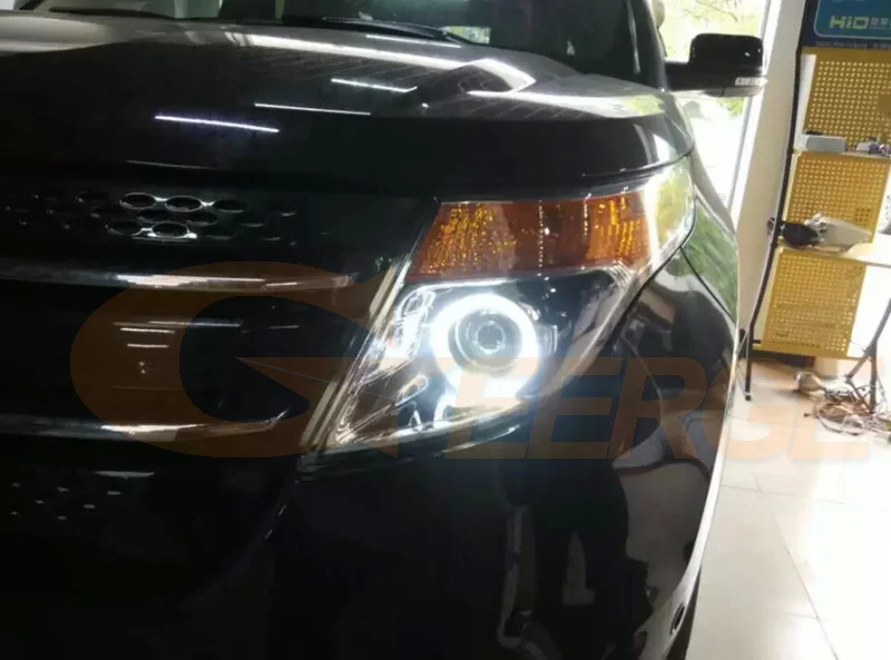 Per Ford Explorer 2011 2012 2013 2014 2015 Ultra Luminoso A/W Switchback Luce diurna Indicatori di direzione Led Angel Eyes Kit Halo Anelli