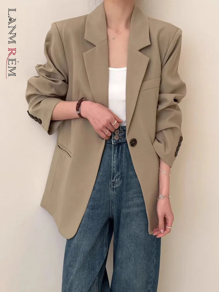 

[LANMREM] Office Lady Women's Blazer Notched Single Button Pockets Loose Patchwork Suit Jackets Autumn Fashion 2024 New Tide