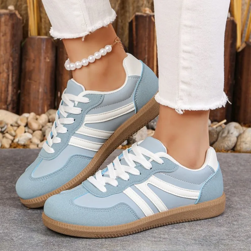 Damen-Sneaker 2026 Frühling Neue Luxus-Flache Slipper Bequeme Slip-on Weiche Damen-Sneaker Leichte Outdoor-Schuhe für Frauen