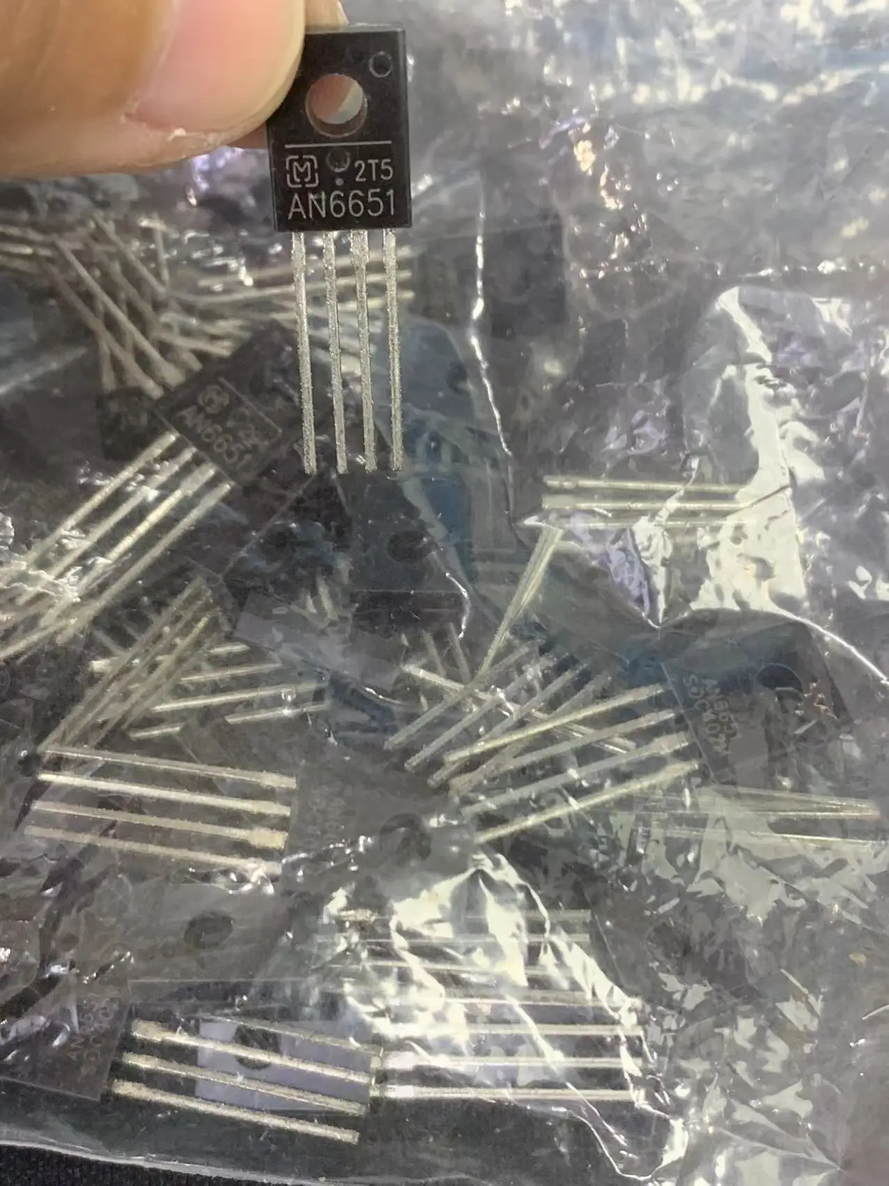 

AN6651 (1 шт.) Электронный компонент IC Интегральная схема Spot