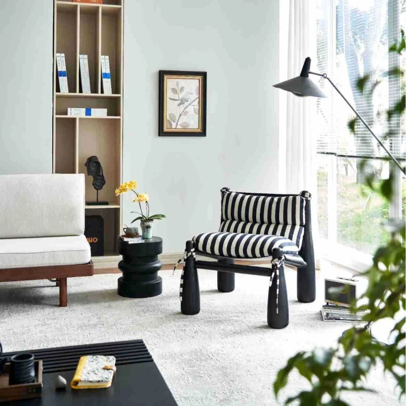 

Living room balcony solid wood single creative sofa