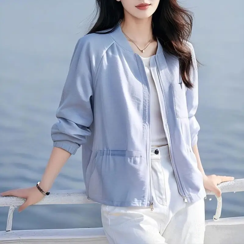 Hot 2026 Spring Autumn Women Lightweight Breath Jacket Sunscreen Tops Fashion Versatile Simple Casual Loose Short Outerwear view 3