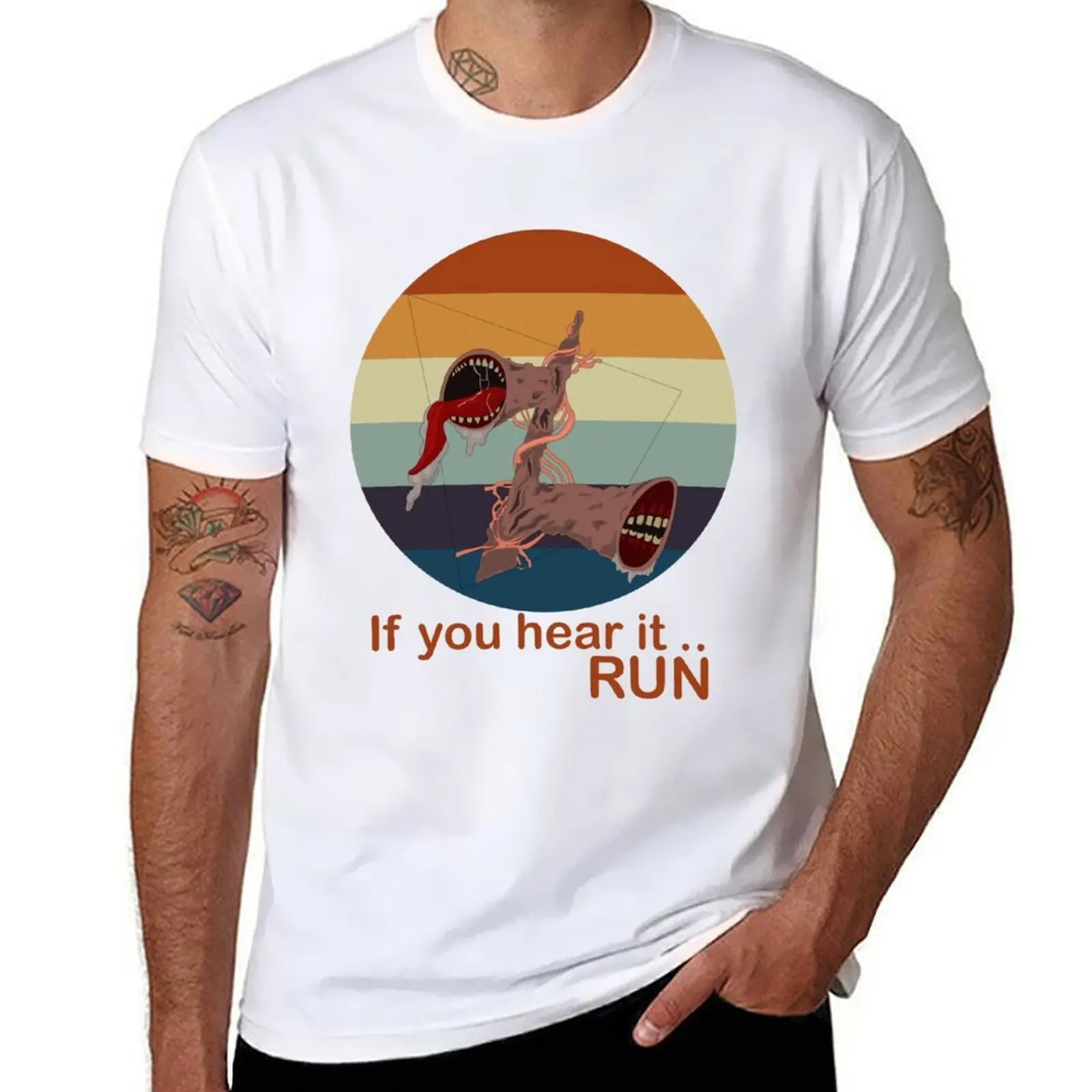 

If you hear it run dark vintage ,Siren head real mythology ,noise , spooky story, creepy creature ,Saliva tongue, horror T-Shirt