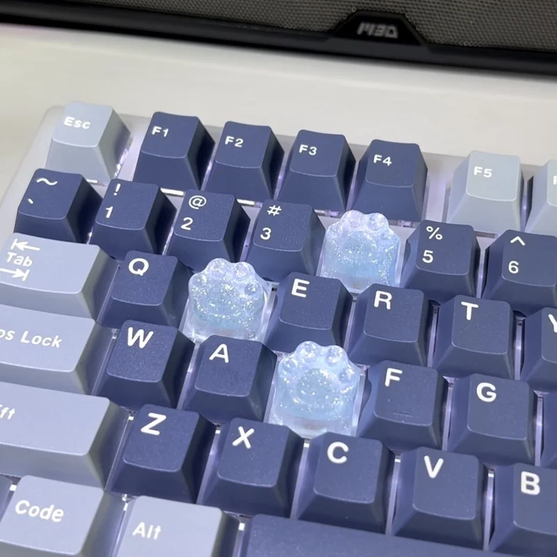 Original Fine Flash Cat Claw Keycap Cross Axis Mechanical Keyboard Personalized Resin Soft Keycap Esc Direction Key Supplement