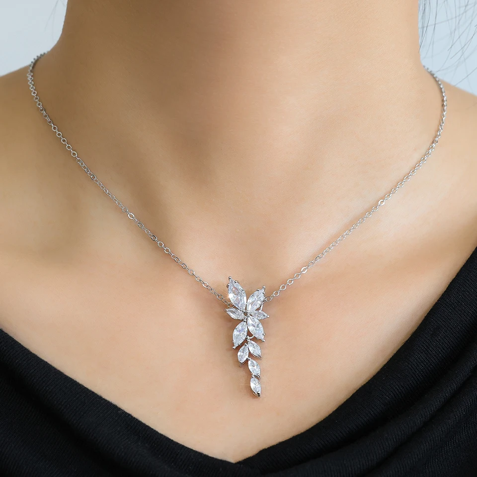 ZAKOL Classic Gorgeous Marquise Zircon Leaf Pendant Necklace for Women Shiny Clear CZ Zirconia Wedding Jewelry Wholesale