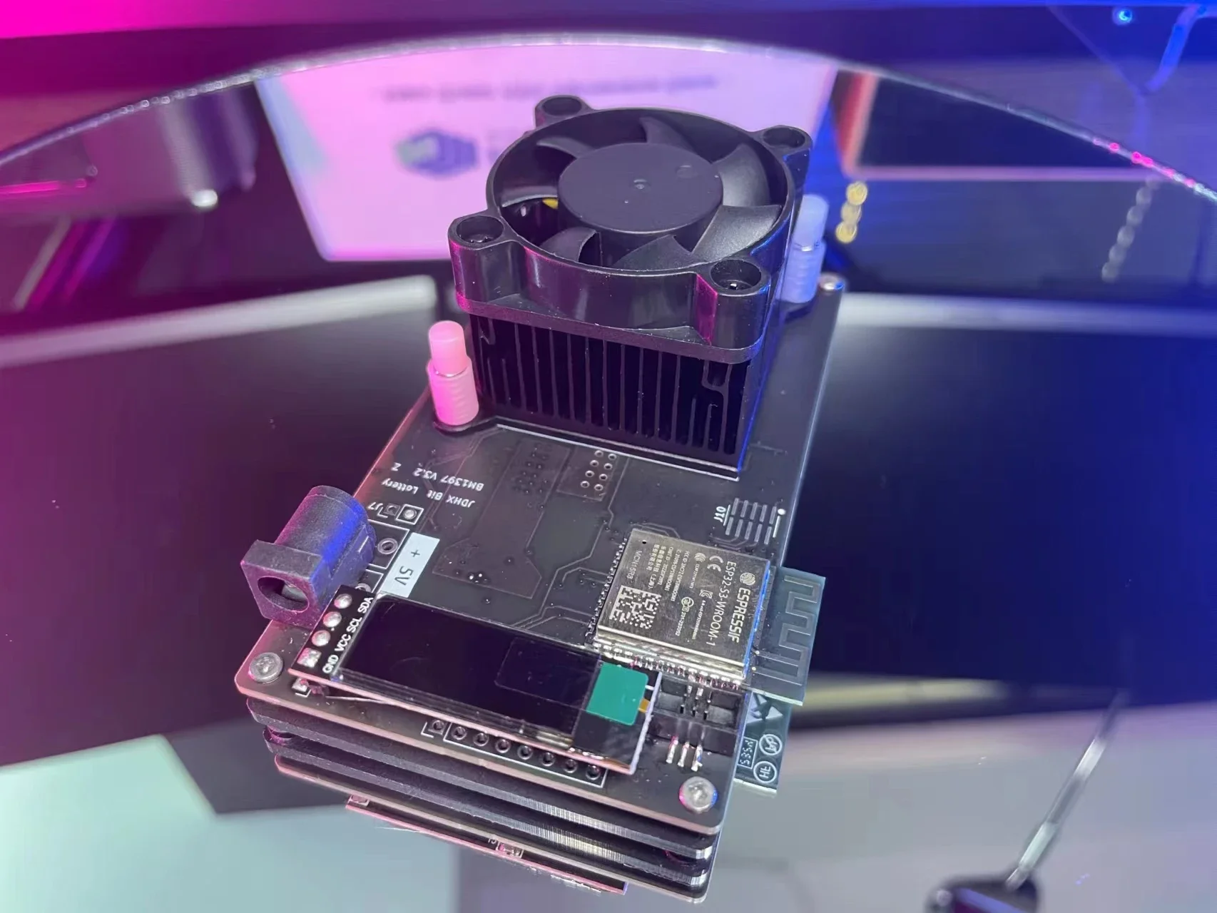 mini bitcoin minernew Bitaxe 320GH/S Bitcoin BTC Solo Miner Crypto Mining  BTC Solo Miner 18-22W BM1370 EU PLUG