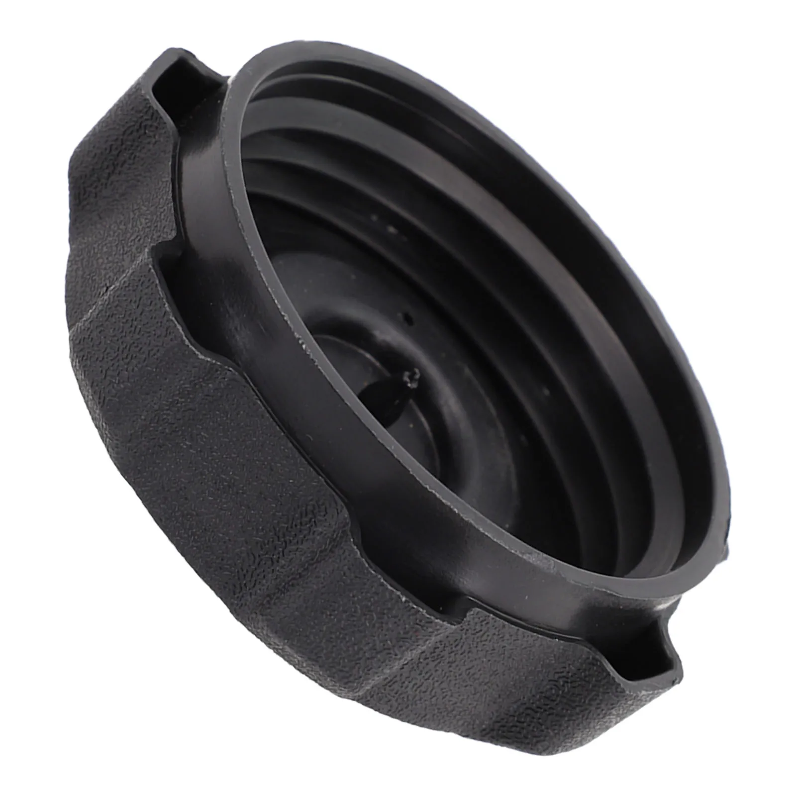 Lawn Tractor Replacement Fuel Tank Cap with Vent Function Fits Units Using 751-0603B or 951-3111 Specifications
