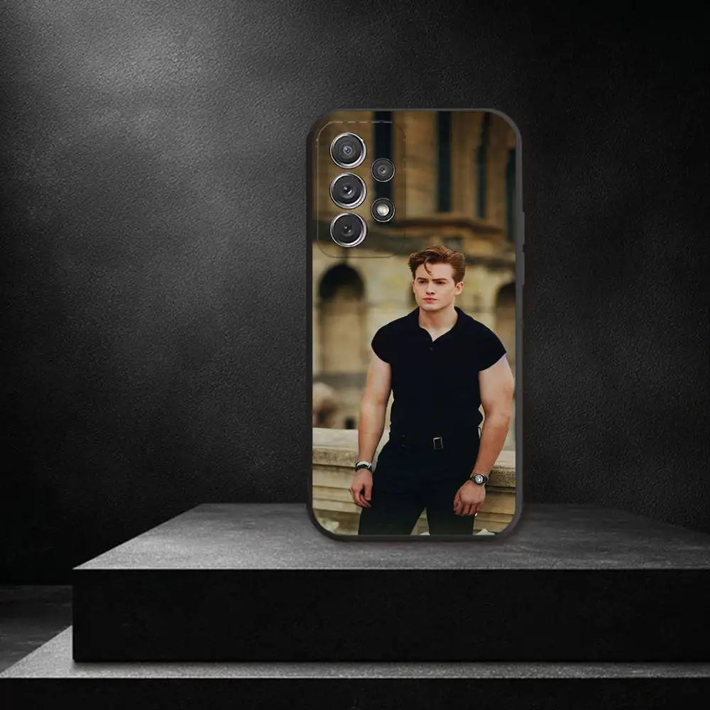 حافظة هاتف رائعة K-Kit C-Connor Actor لهاتف سامسونج S 25,24,23,22,30,21,10,9,Ultra,Plus,Lite,FE,4,5G حافظة ناعمة سوداء