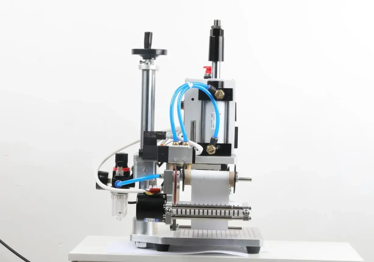 

Hot Press Foil Stamping Machine Gold Silver Foil Pneumatic Leather Logo Embossed T Slot Hot Stamping Embossing Machine