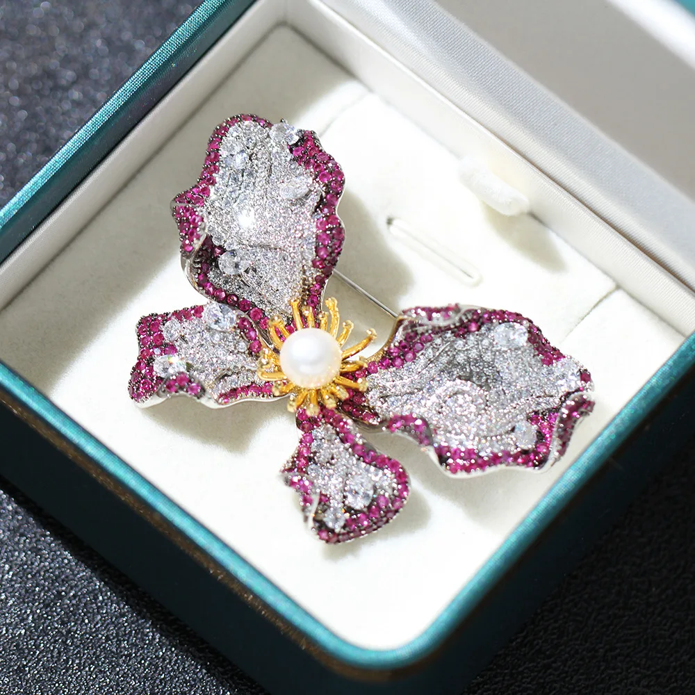 

High-end Light Luxury Micro inlaid Zircon Butterfly Brooch Retro Red Corundum Insect Pin Freshwater Pearl Accessory for Women