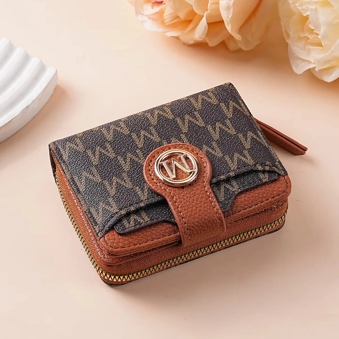 Women’s Short Wallet Lady Purse M Letter Zipper Coin Purses Money Bags ID Holder Wristlet Bag