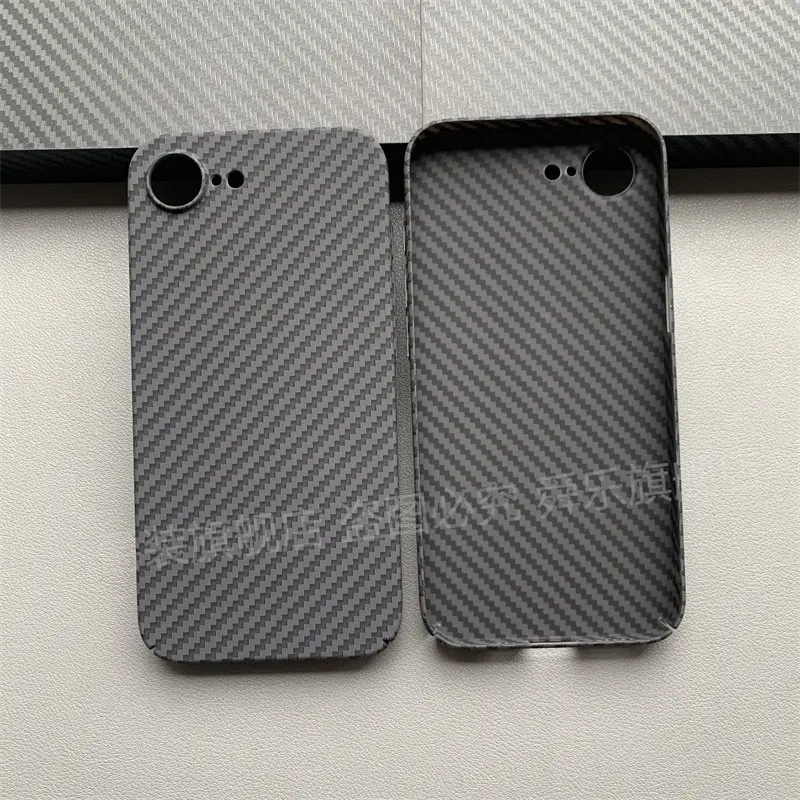 

For iPhone 17E 16e Case Fashion Matte Hard PC Carbon Fiber Texture Pattern Phone Cover Dustproof Fingerprint-Resistant Bumper