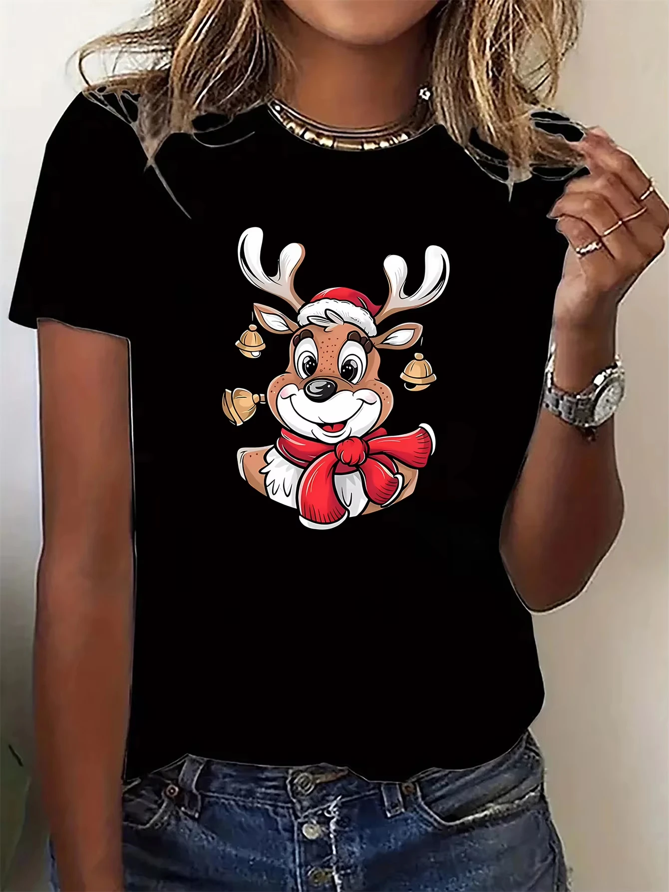 

SKADE Floral Print T-Shirt Christmas Reindeer Design Casual Crew Neck Short Sleeve Women Summer Fashion Clothing