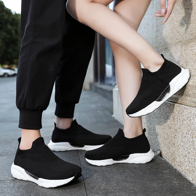 

2025 new men's sneakers,running shoes,jogging shoes,casual shoes Boost Durable Classic Style Anti-Odor Breathable Comfortable