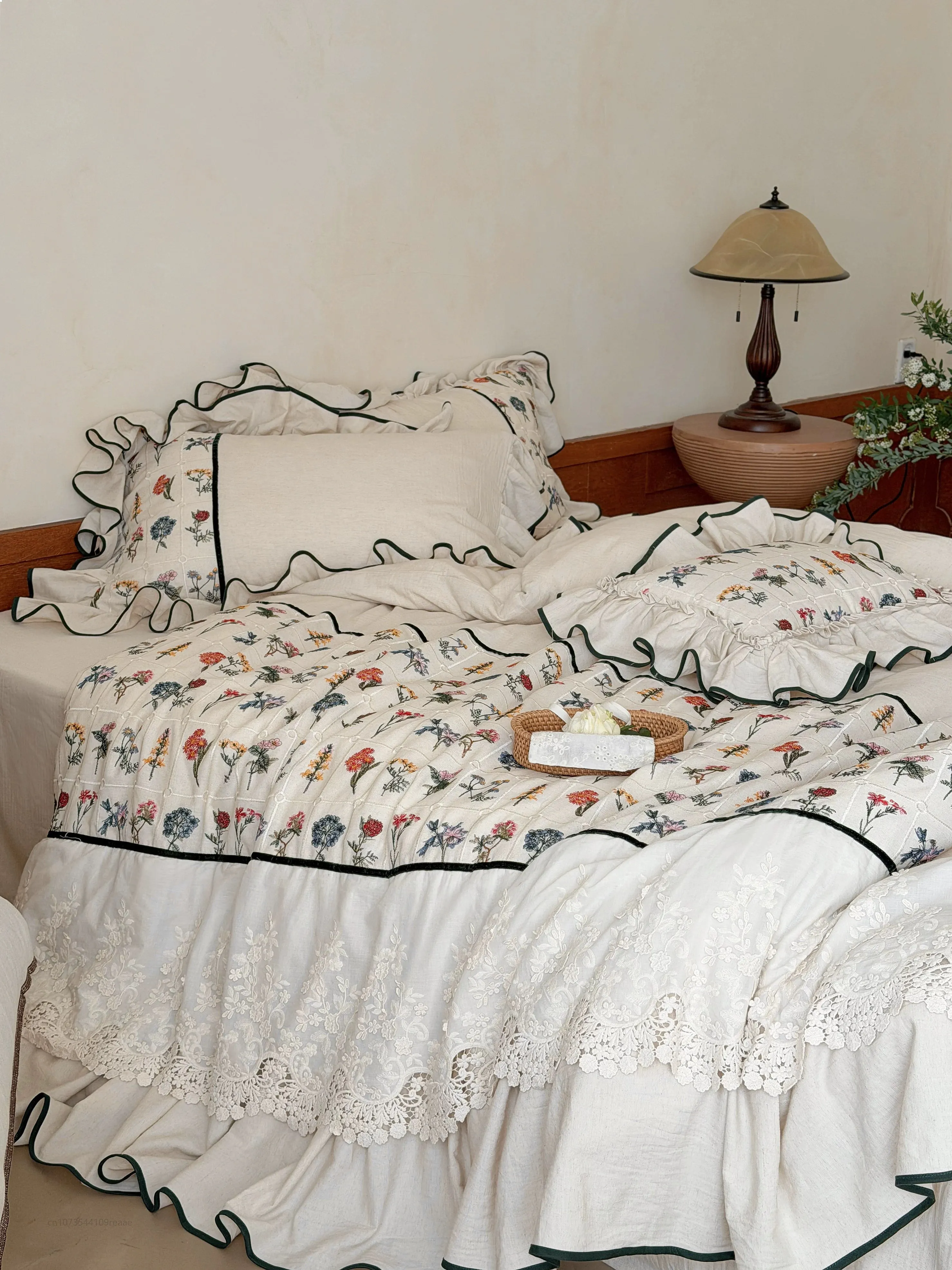 French Countryside Floral Cotton Linen Bedding Set 4Pcs Embroidery Lace Duvet Cover