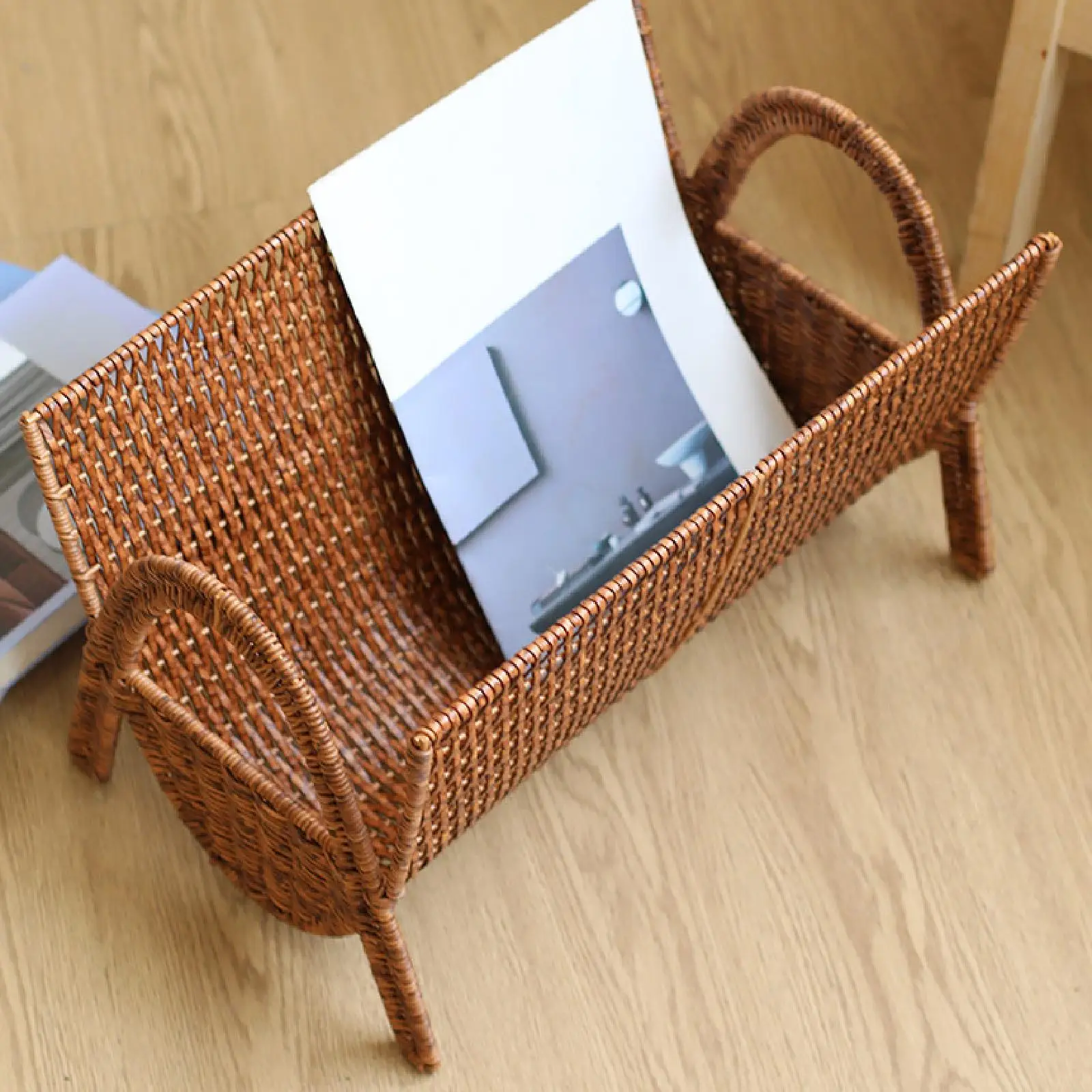 

Storage Basket Organization Display Woven Magazine Holder Imitation Rattan Magazine Rack for Farmhouse Mail Remote files Artwork
