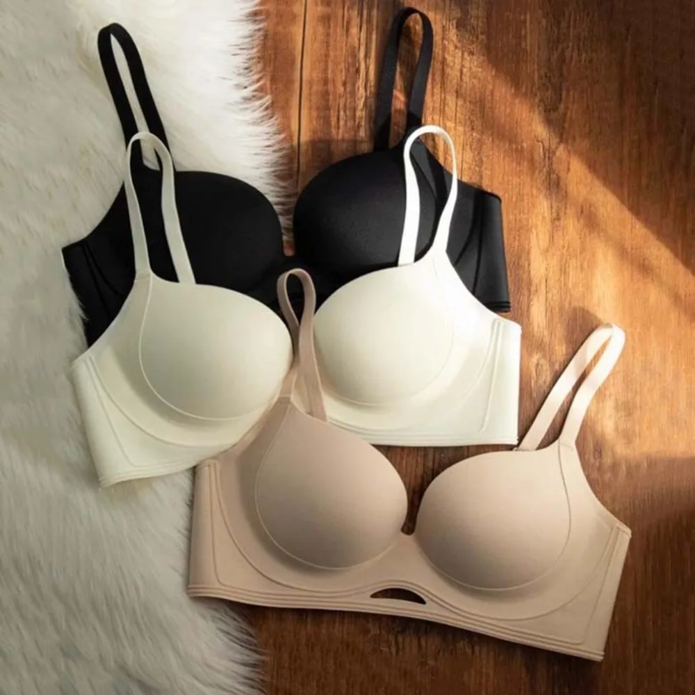 

Close-fitting Wireless Deep V Bra Anti-sagging Shockproof Brassiere for Women Lingerie Gathered Breasts Push Up Underwear