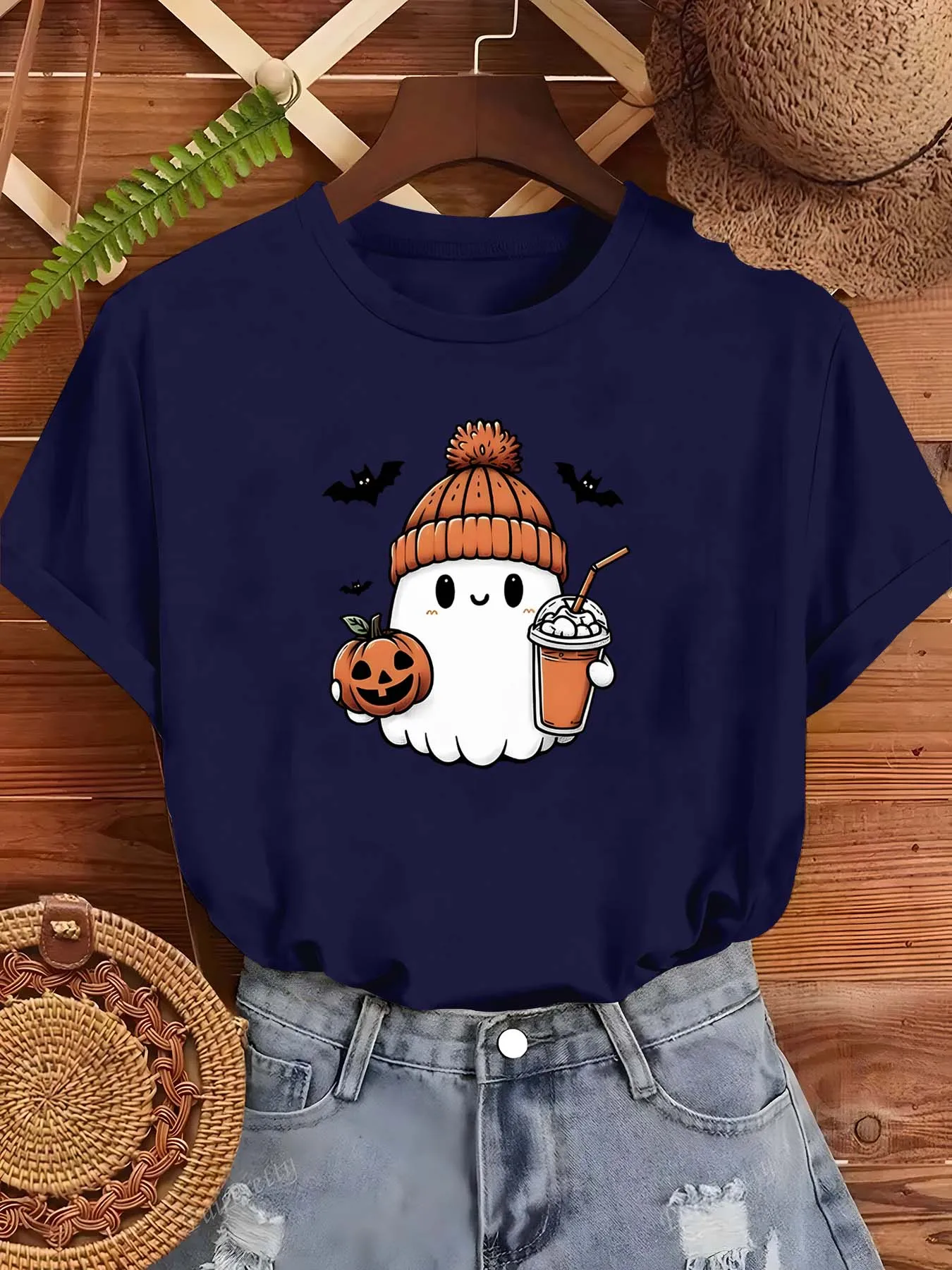 lus Size Halloween Simpatico fantasma Zucca Bevanda a tema per le donne Elegante pezzo di moda con atmosfera festosa e adorabile perfetta