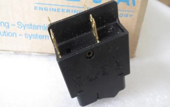 3130-F120-P7T1-W01R imported German ETA power boat type switch 4-pin 2-position rocker switch 16A