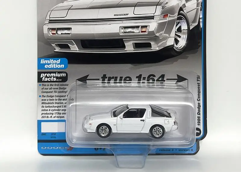 Auto World 1/64 AW 1986 Dodge Conquest Tsi Modern Muscle White  Die-cast alloy car model toy collection Children gift