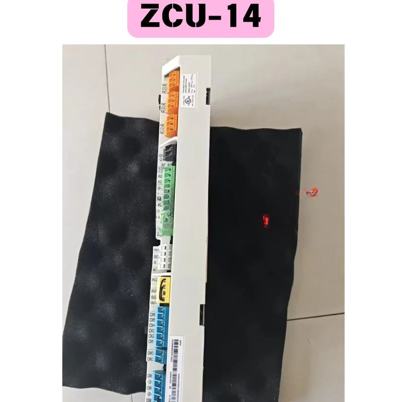 Placa-mãe de controle do inversor ZCU-14 usada Teste funcional OK Entrega rápida