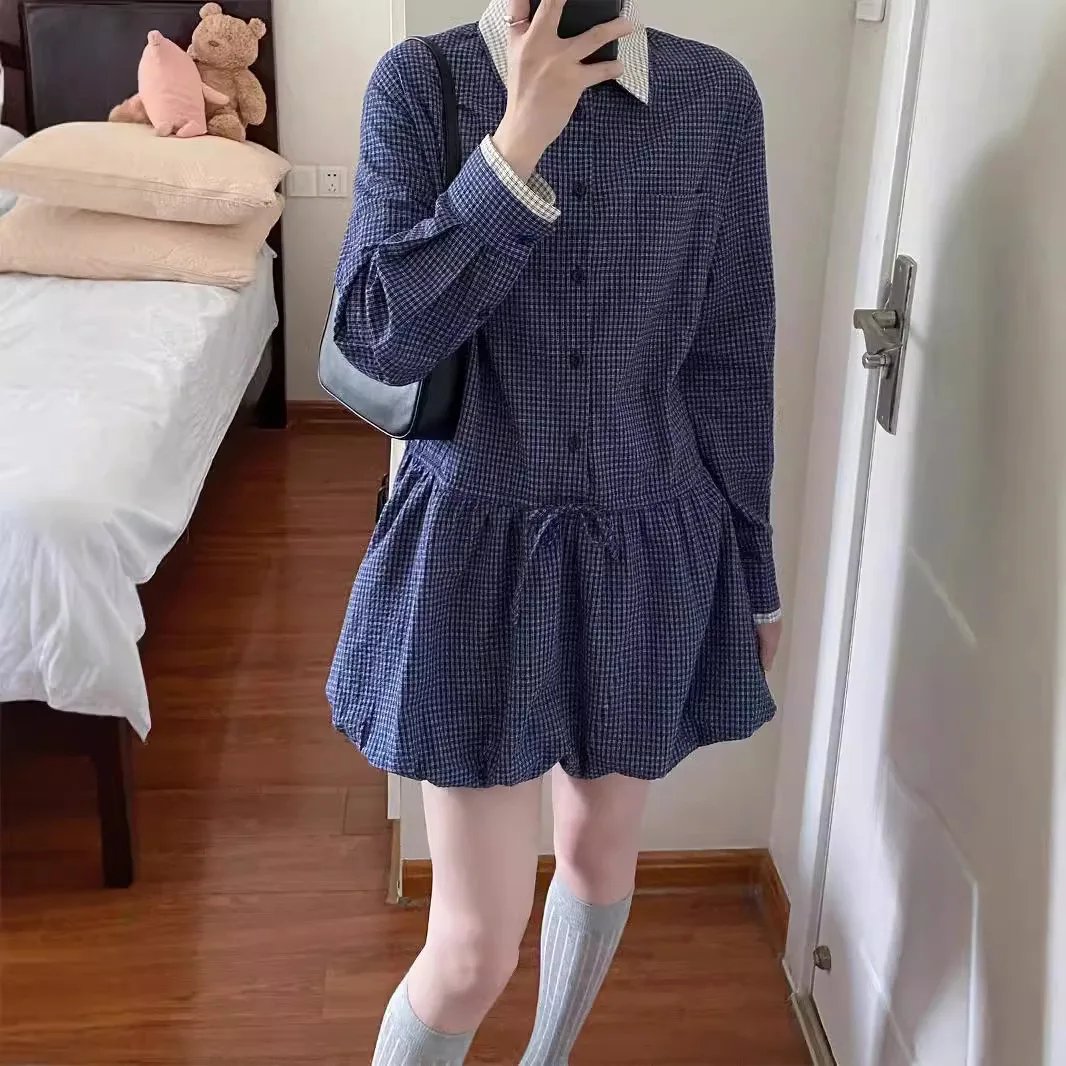 ما قبل الخريف الزي الجديد منقوشة قميص تنورة قصيرة الزي المؤنث مع فستان تنورة برعم زهرة