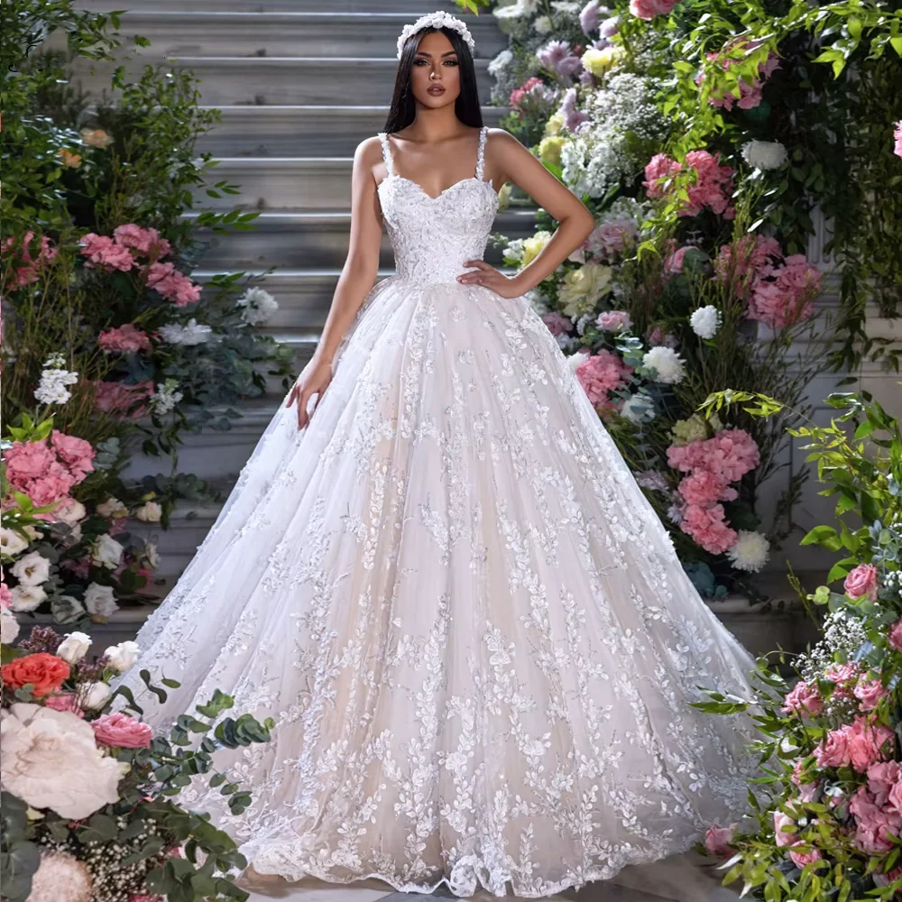 Elegant Sweetheart Lace Princess Wedding Dress Applique Spaghetti Strap Ball Dress Wedding Dress Customization