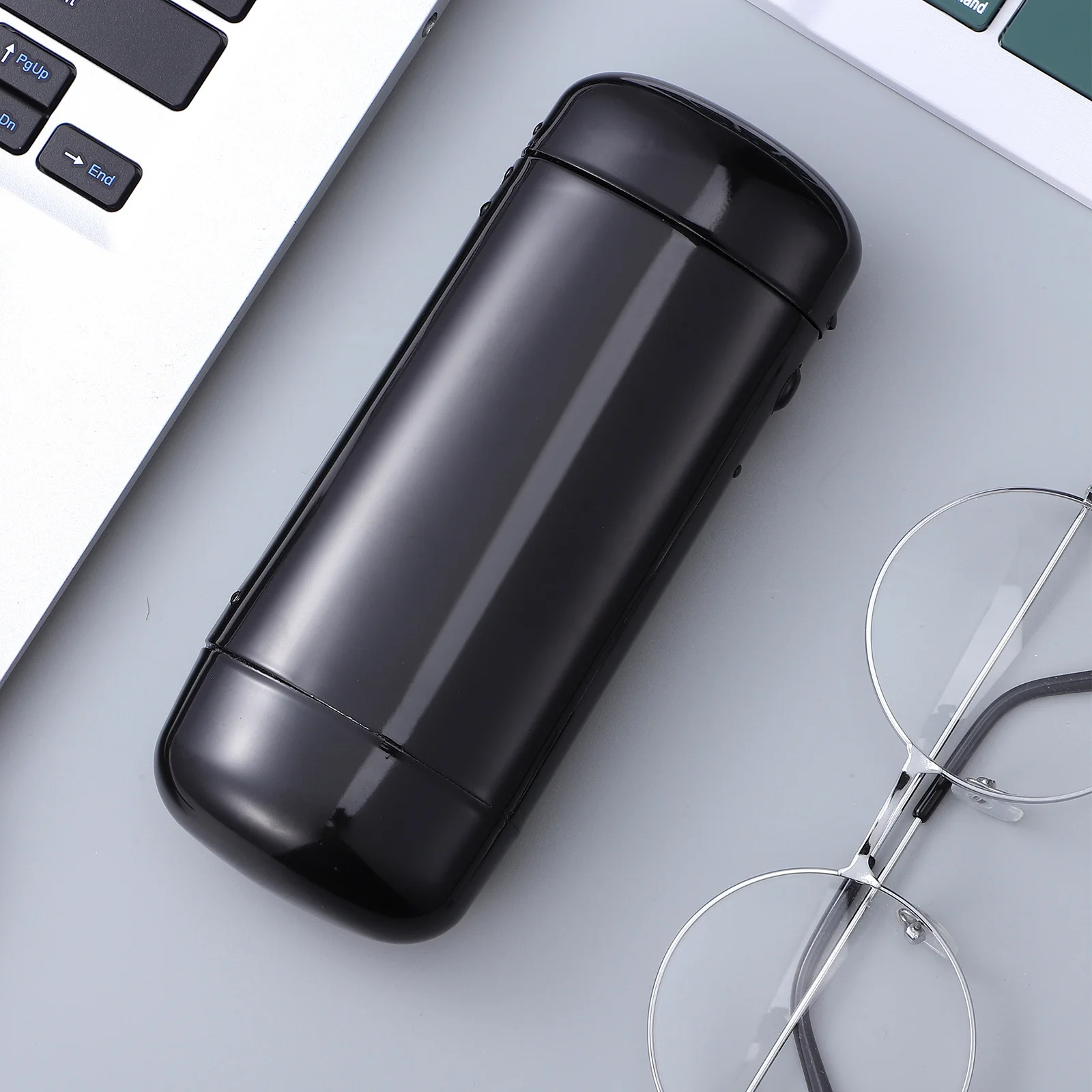 

Hard Metal Eyeglass Case Slim Cylindrical Travel Protective Sunglass Holder Compact Lightweight Safety Glasses Case for Men