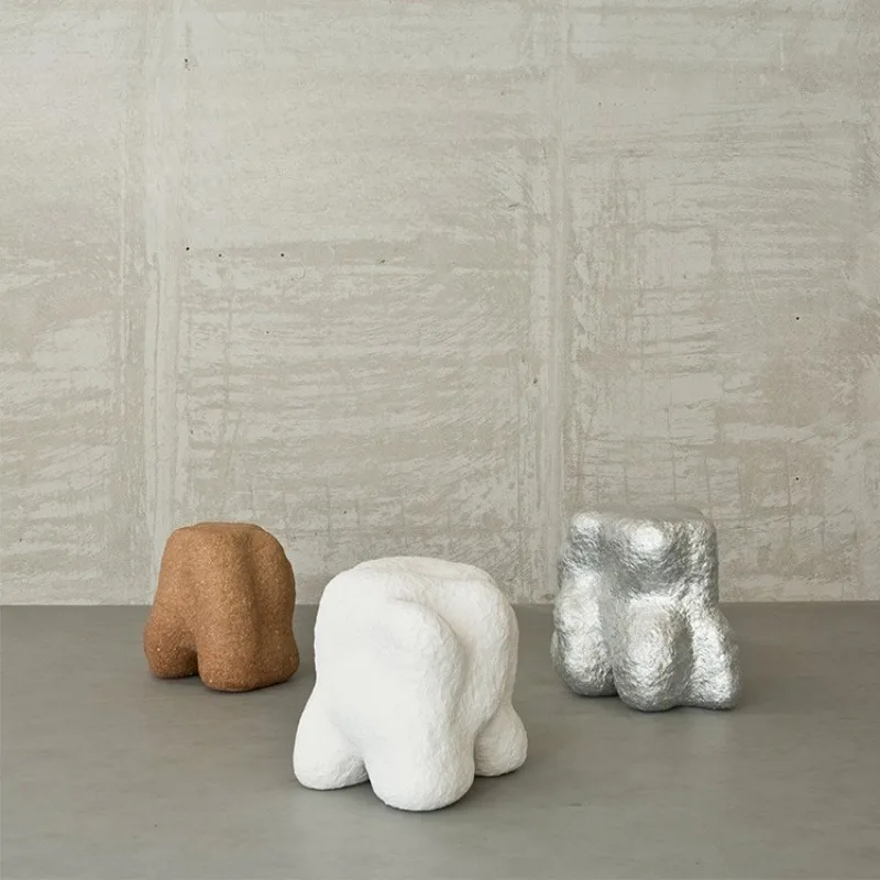 Nordic modern creative abstract tooth stool resin living room low stool shoe changing stool modern light luxury
