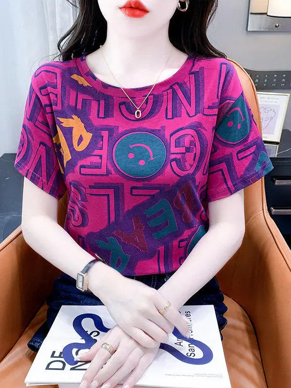 

Модная корейская женская футболка с коротким рукавом и принтом, свободного кроя, летний дизайн, повседневный топ для мам, стильная модель для работы, полиэстер F...