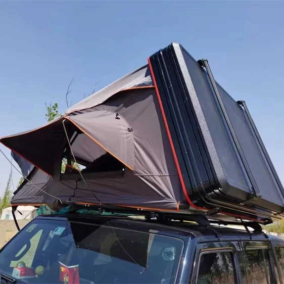 

Премиальная версия Space Luxury: уличная палатка на крышу внедорожника с жестким алюминиевым корпусом