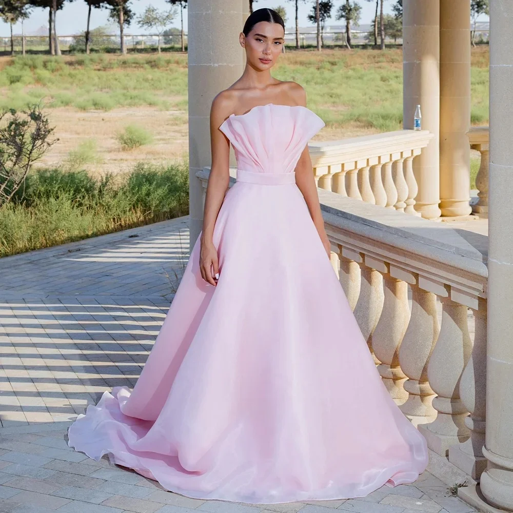 Strapless A-Line Prom Dresses Sleeveless Sweep Pleated Customized Evening Dresses vestidos de noiva