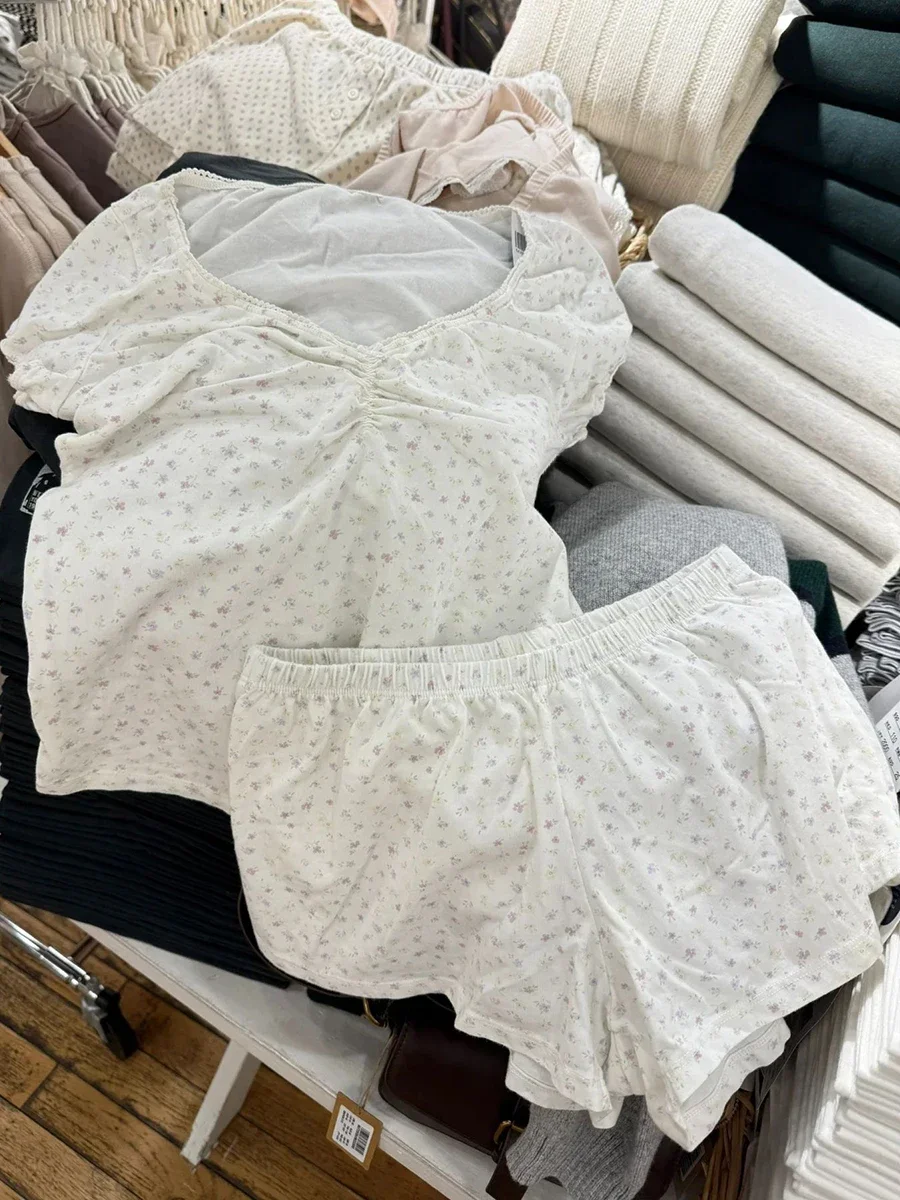 Floral Sweet T-shirt Shorts Set Woman Summer Lace Trim Flods V-neck Tees+Straight Sweatshorts Cotton Home 2 Piece Sets
