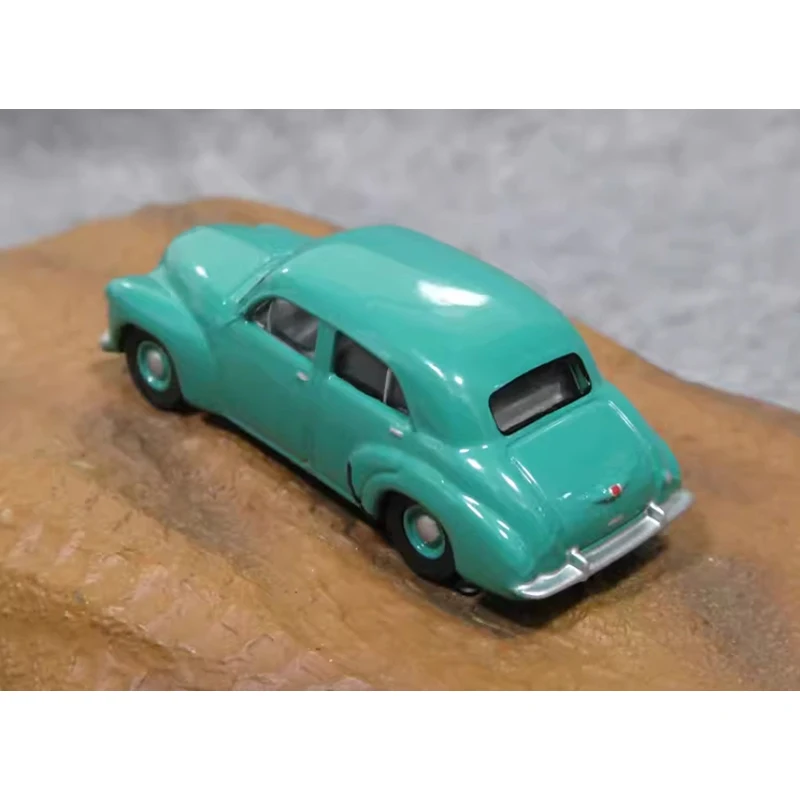 Road Ragers Diecast Alloy 1:87 Escala Holden 1948 FX Sedan Modelo de carro Display Adulto Coleção clássica Ornamento Presente