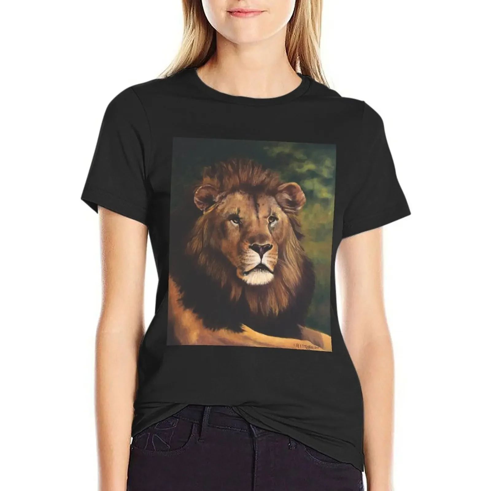 

Leo' T-Shirt aesthetic clothes tees workout t shirts for Women