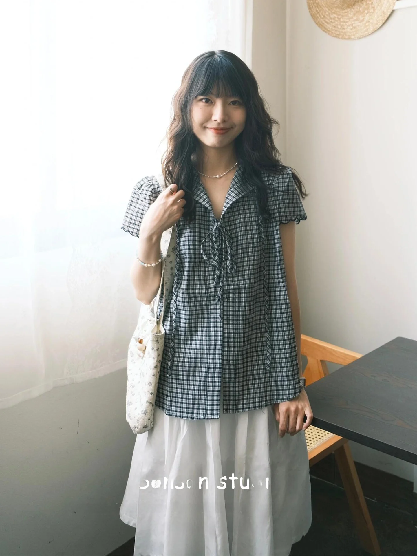 

Retro Japanese Plaid ort Sve Women's irt Early Spring New Sle Accordion Pleat V-ne College Sle Top