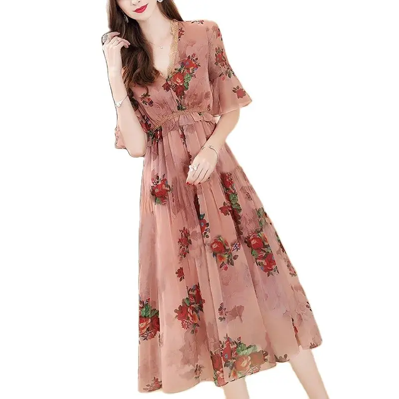 

2023 Spring Summer Temperament Fashion Printed Chiffon Dress Women Popular Skirt V-Neck Lace Waist Waist Long Skirt Women