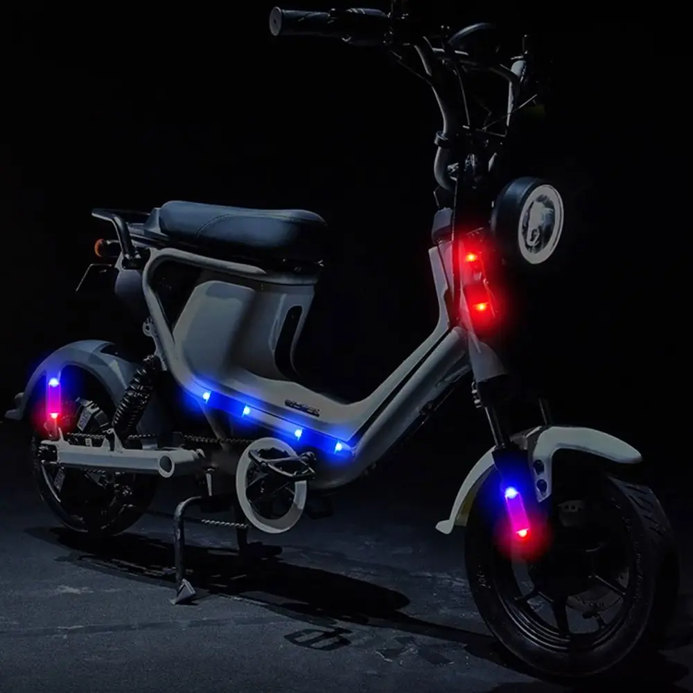 

Mini LED Flashing Bicycle Light Simulated Alarm 12V Dummy Alarm Lamp Solar-Powered Wiring-Free Motorcycle Running Lamp Bike