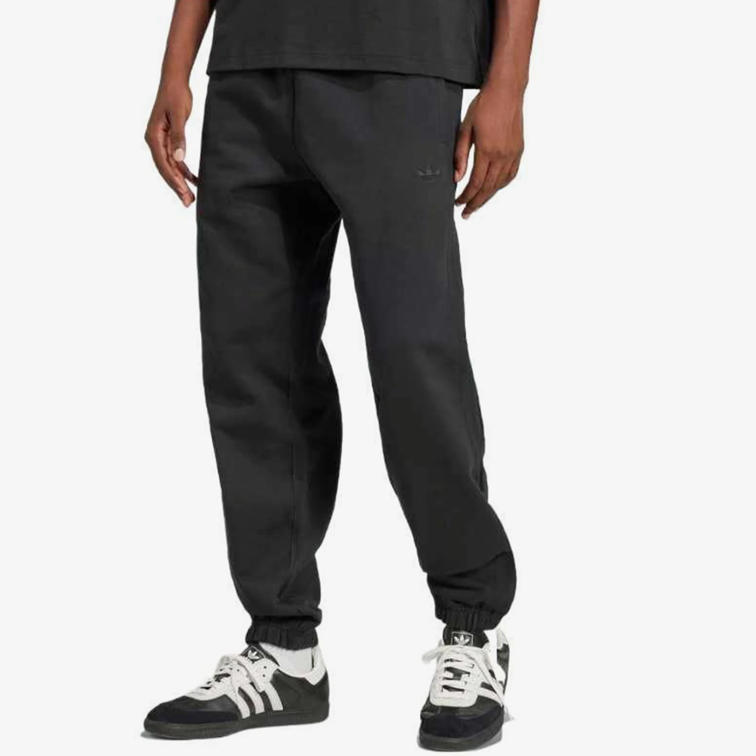 

Adidas genuine Originals Men's Sports Cuffed Knit Pants JC9575