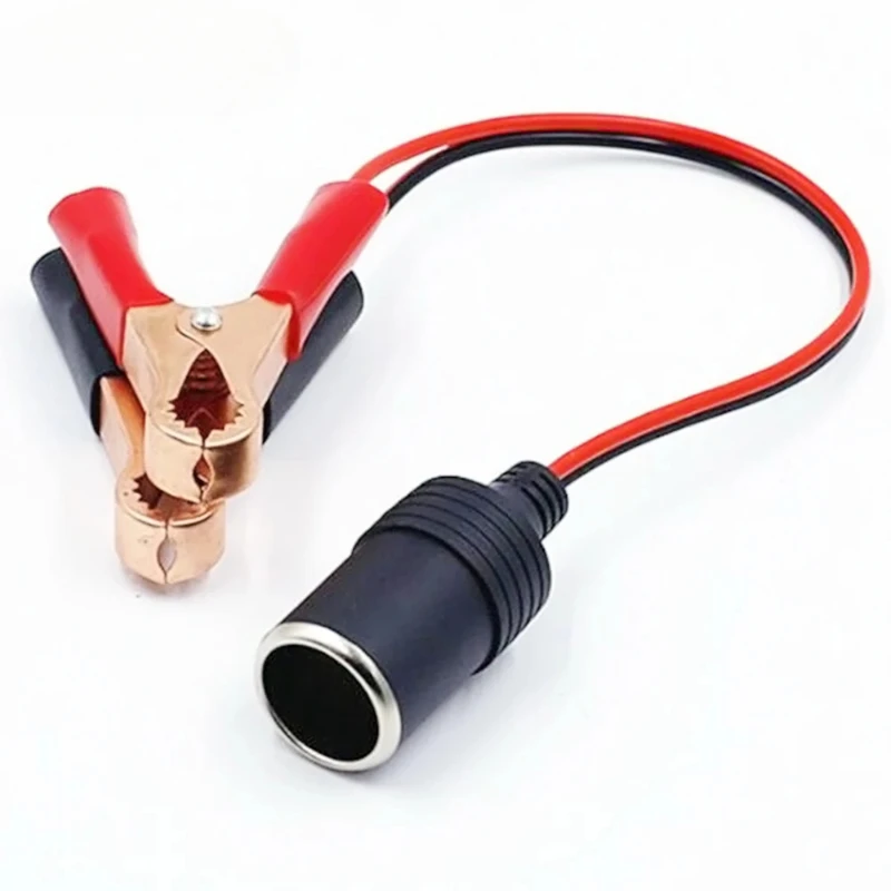 

12V battery connected to extension cable Vehicle battery clip cigarette lighter emergency cable