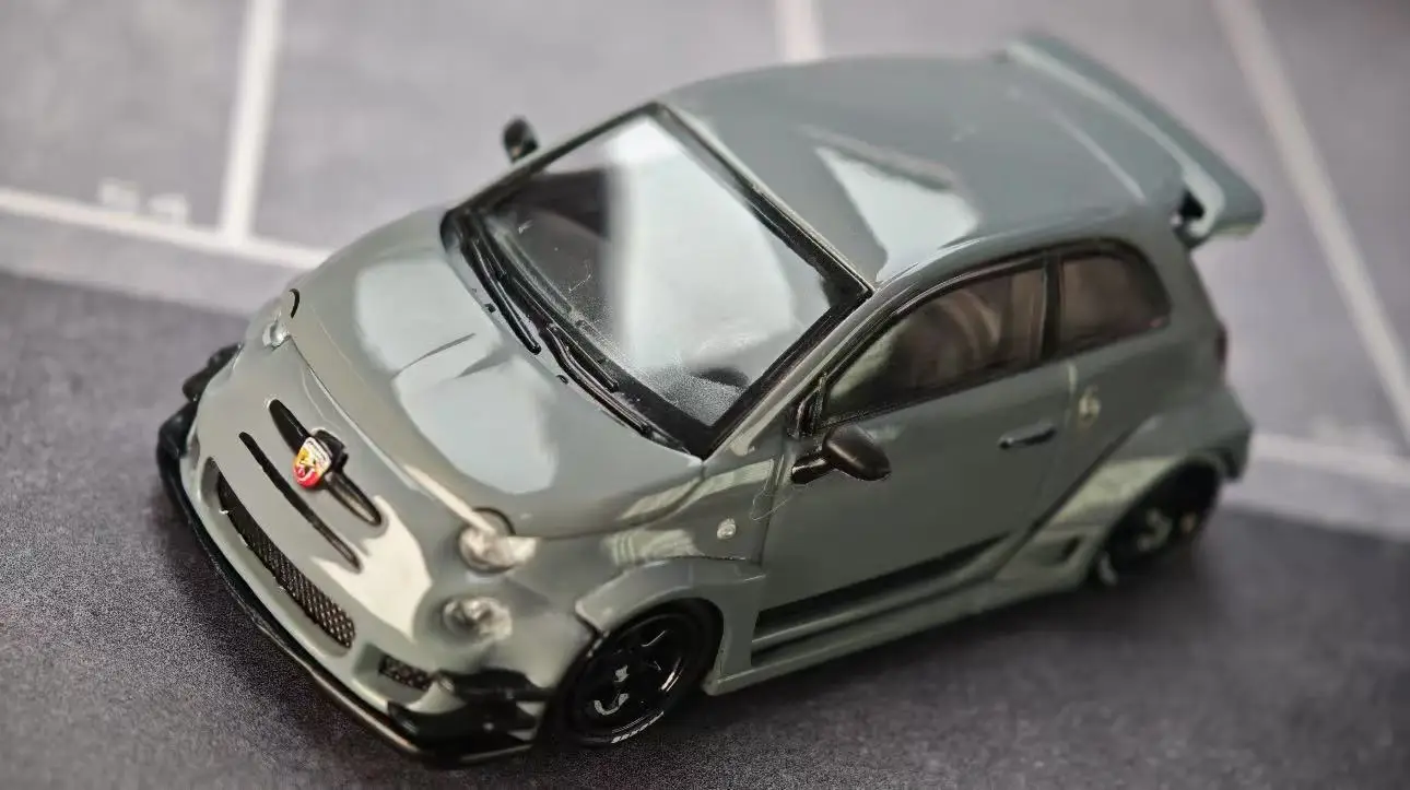 

MINIGT В наличии 1:64 LBWK Abarth 595 LB-WORKS Abas Works Grey 995 Литая под давлением модель автомобиля Коллекция игрушек
