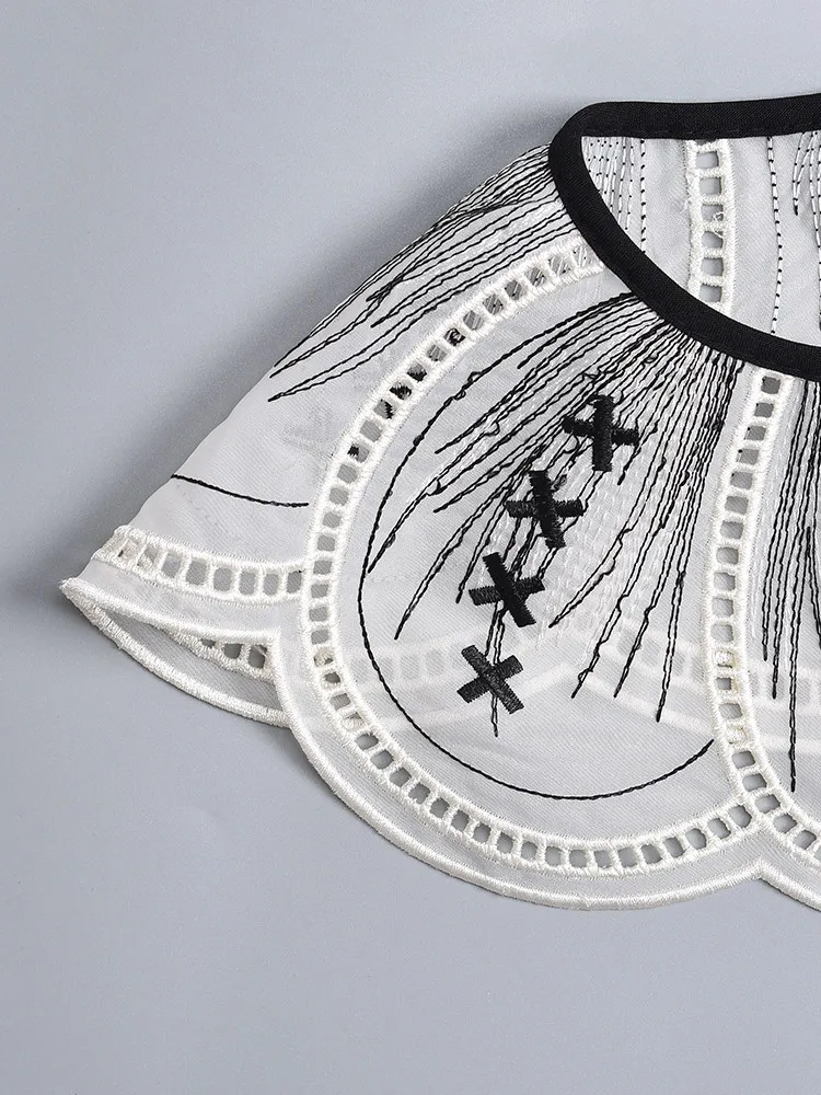 Picture 5: Vintage Lotus Leaf Embroidery Cloud Collar,Chinese Traditional Detachable Lace Cape,Bohemian Layering Neckpiece for Blouse Dress