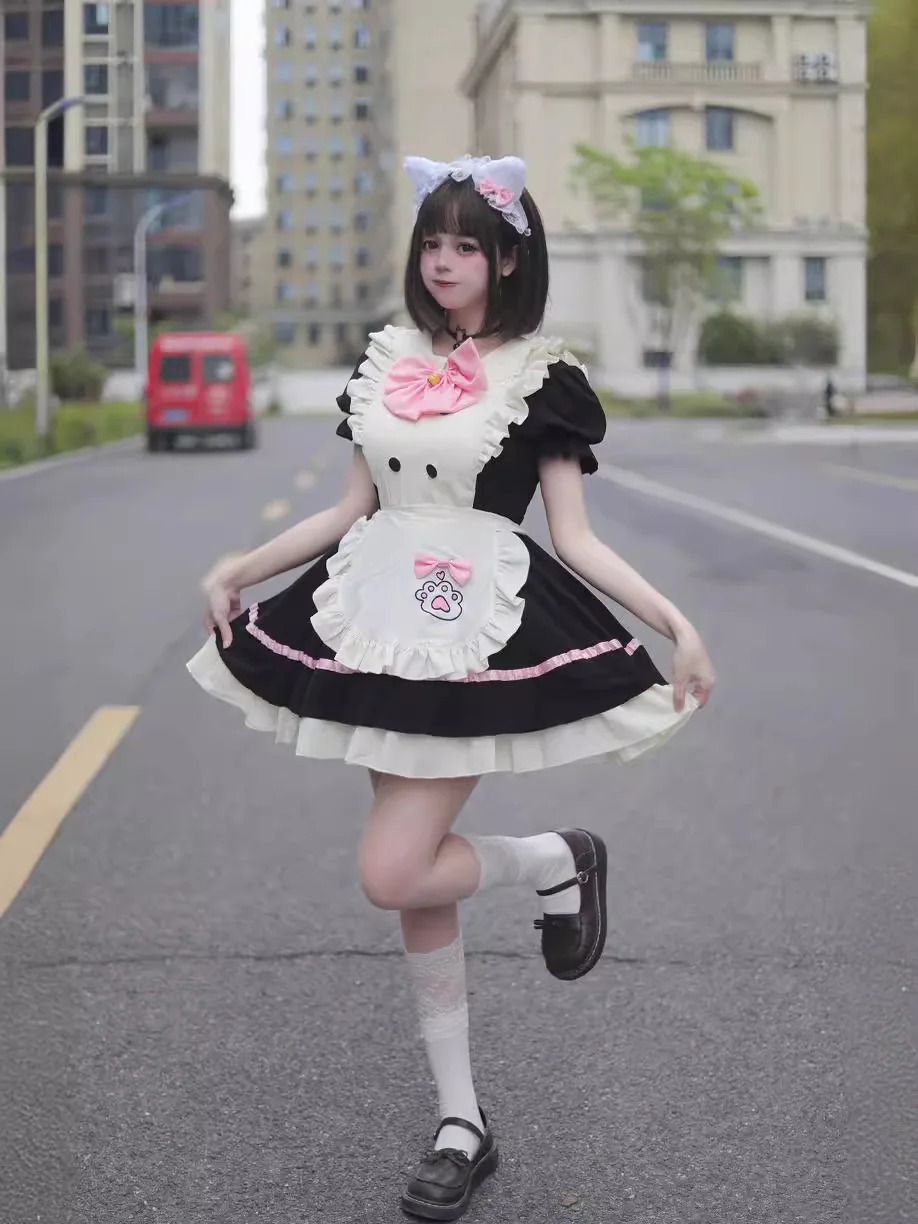 

Pink Bow Lolita Dress Color Cosplayer Cat Maid Dress Halloween Party Cosplay Costume Anime Role Disguise Carnival Adult Clothing