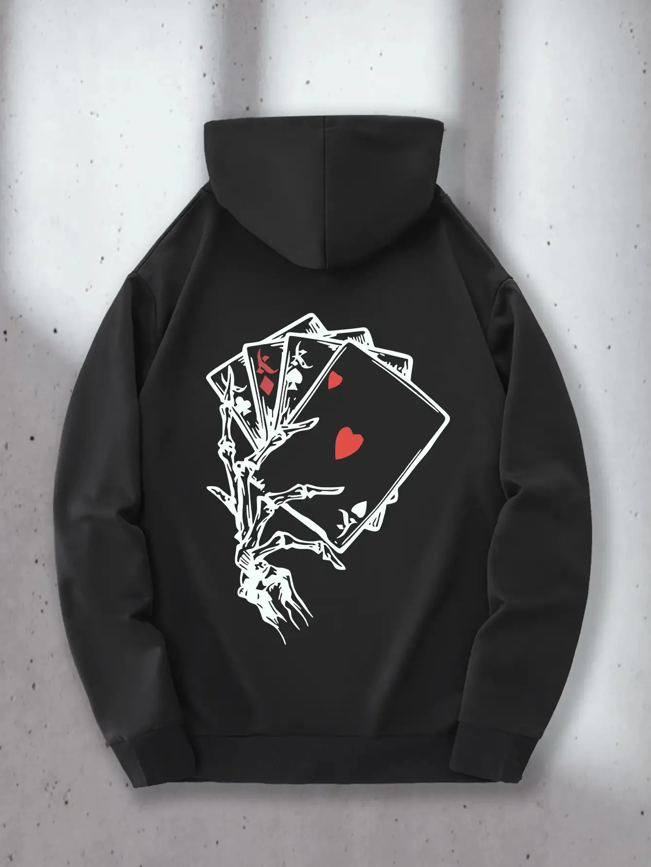 Herren-Sweatshirt mit Kapuze – schweres Material, Pullover-Modell mit Kängurutasche, geeignet für Freizeit- und formelle Anlässe, maschinenwaschbar, Streetstyle.