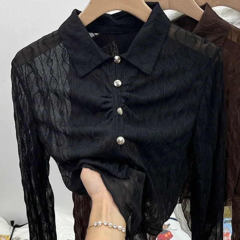 

Irregular Perspective Shirt for Women in Autumn New Korean Style Design Niche POLO Neck Slim Short Top