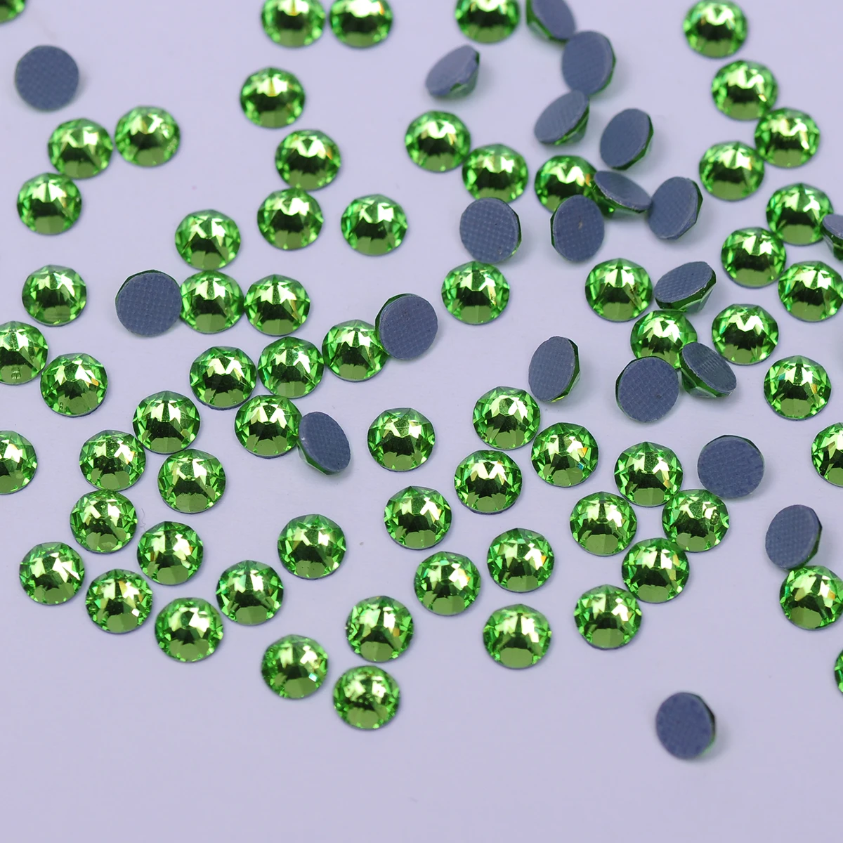 Kristallglas Xirius Peridot Hotfix Strasssteine für Kleidungsstücke, Kleider, Bekleidung, Strass-Dekorationen - Heißfix-Kristall – Detail 2