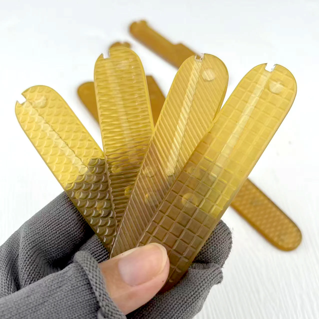 91mm Swiss Grip DIY Making Parts Material Accessories - 1pair Multi Sizes Custom Knife Transparent Acrylic Scales Handle Patches