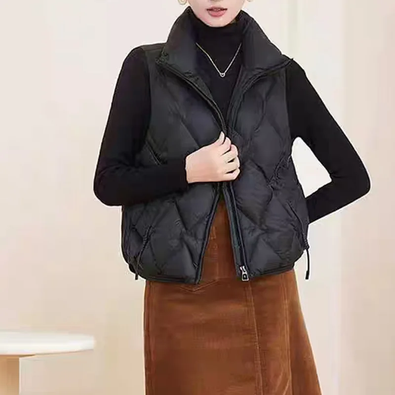 女性ホワイトダックダウンベスト冬軽量アヒルの羽チョッキファッショナブルなノースリーブジャケット女性アウター VT-356