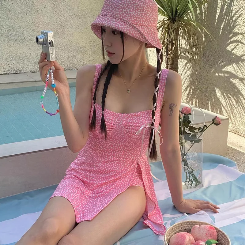 Swimsuit Women 2024 New Popular Sexy Japan fashion Pink One-Piece Dress Women's Slimming Belly Covering Winter Hot Spring